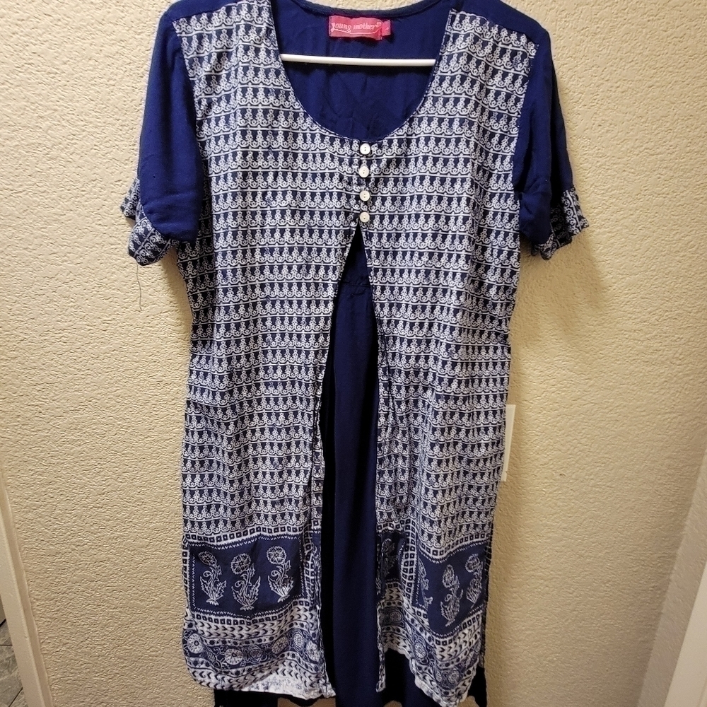 Young Mother maternity dress
